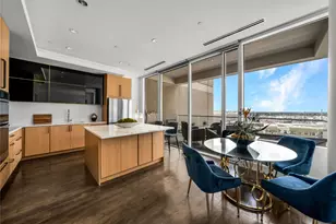 2408 Victory Park Ln, Dallas, TX 75219 - Photo 1