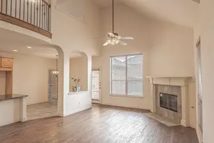 13977 Valley Mills Dr, Frisco, TX 75033 - Photo 11