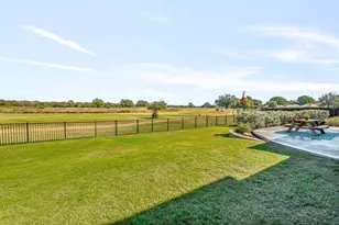 142 Crenshaw Ct, Stephenville, TX 76401 - Photo 37