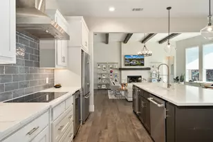 250 E St Andrews Dr, Mabank, TX 75156 - Photo 11