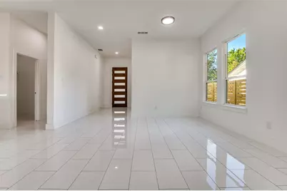 2827 Grafton Avenue, Dallas, TX 75211 - Photo 7