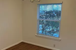 888 Berkinshire Dr, Dallas, TX 75218 - Photo 3