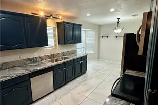 6524 Blue Grass Dr, Watauga, TX 76148 - Photo 11