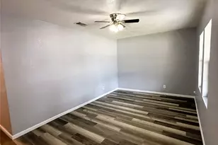 1444 W 6th Ave, Corsicana, TX 75110 - Photo 9