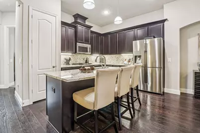 2654 Sherwood Drive, Lewisville, TX 75067 - Photo 9