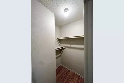 725 Kingston Drive, Grand Prairie, TX 75051 - Photo 25