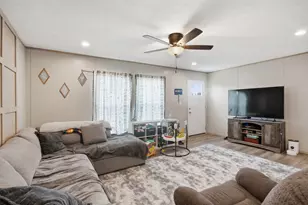 308 Largo St, Bonham, TX 75418 - Photo 5