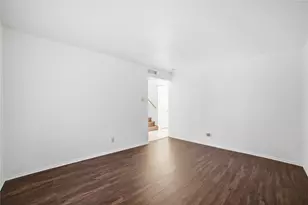 334 Valley Park Dr, Garland, TX 75043 - Photo 9