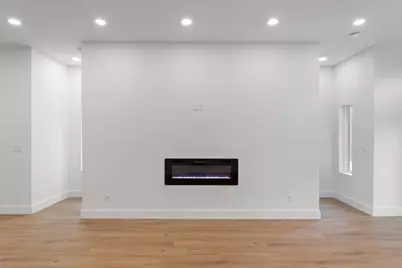 2511 Crossman Avenue, Dallas, TX 75212 - Photo 11