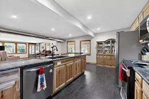 949 Little Oaks Dr, East Tawakoni, TX 75472 - Photo 11