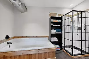 949 Little Oaks Dr, East Tawakoni, TX 75472 - Photo 19