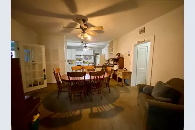 407 E Main Street, Whitesboro, TX 76273 - Photo 7