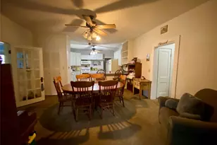 407 E Main St, Whitesboro, TX 76273 - Photo 7