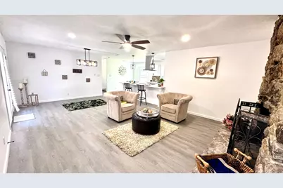 809 Milky Way, Garland, TX 75040 - Photo 15