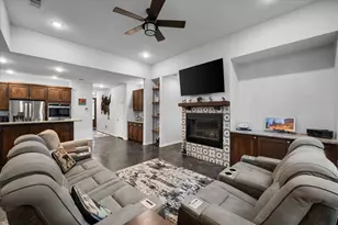 213 Louise Ln, Athens, TX 75751 - Photo 7