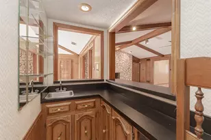 9064 Maple Glen Dr, Dallas, TX 75231 - Photo 13