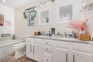 810 St Andrews Ct, Garland, TX 75043 - Photo 13