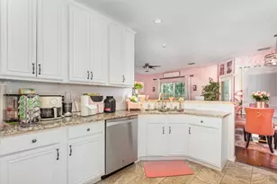 810 St Andrews Ct, Garland, TX 75043 - Photo 11