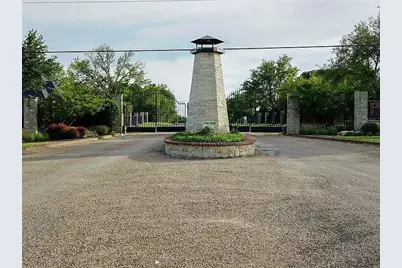 107 Cape Shore Drive, Mabank, TX 75143 - Photo 5