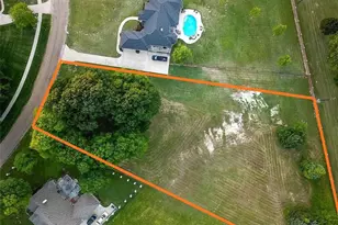 107 Cape Shore Dr, Mabank, TX 75143 - Photo 1