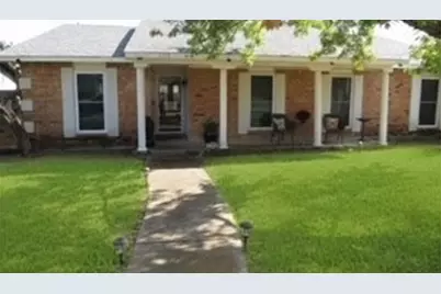 7218 Chinaberry Road, Dallas, TX 75249 - Photo 1