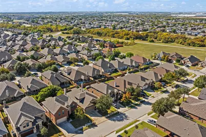 3913 Long Hollow Road, Fort Worth, TX 76262 - Photo 35