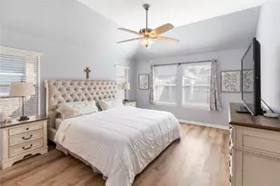 3940 Hollow Lake Rd, Fort Worth, TX 76262 - Photo 9