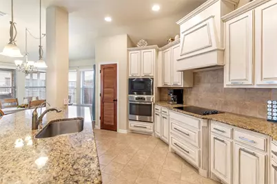 3940 Hollow Lake Road, Fort Worth, TX 76262 - Photo 3