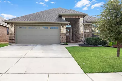 3940 Hollow Lake Road, Fort Worth, TX 76262 - Photo 1