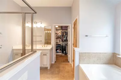 3940 Hollow Lake Road, Fort Worth, TX 76262 - Photo 11