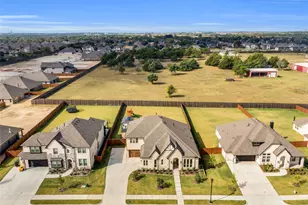 917 S Bluebird Ln, Midlothian, TX 76065 - Photo 5