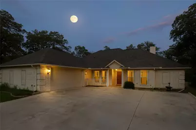 604 Runaway Bay Drive, Runaway Bay, TX 76426 - Photo 1