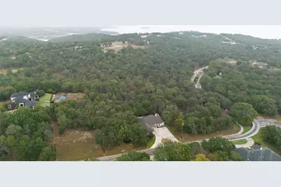 604 Runaway Bay Drive, Runaway Bay, TX 76426 - Photo 37