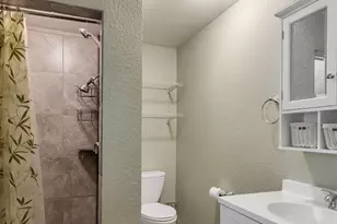 733 Cedarcrest Dr, Tool, TX 75143 - Photo 13