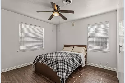 9865 Marlin Drive, Dallas, TX 75228 - Photo 15