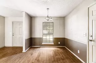 302 Cripple Creek, Powderly, TX 75473 - Photo 13