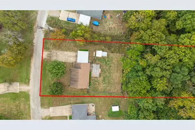 302 Cripple Creek, Powderly, TX 75473 - Photo 7