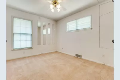 6225 Berryhill Street, Dallas, TX 75231 - Photo 13