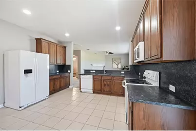 7807 Enchanted Isle Drive, Arlington, TX 76016 - Photo 11