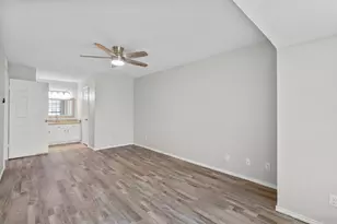 5726 Marvin Loving Dr, Garland, TX 75043 - Photo 19