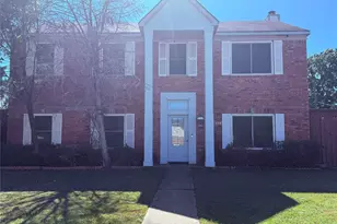 10216 Big Thicket Dr, Dallas, TX 75217 - Photo 1