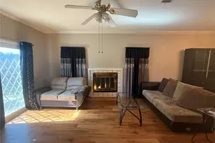 10216 Big Thicket Dr, Dallas, TX 75217 - Photo 5