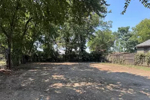 2715 Springdale St, Dallas, TX 75210 - Photo 1