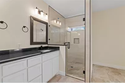 1522 Harris Street, Gainesville, TX 76240 - Photo 21