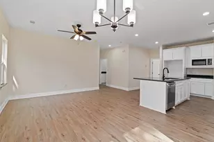 1522 Harris St, Gainesville, TX 76240 - Photo 3