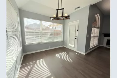 1004 Broken Spoke Drive, Little Elm, TX 75068 - Photo 9