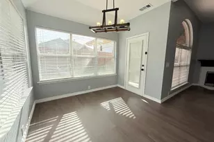 1004 Broken Spoke Dr, Little Elm, TX 75068 - Photo 9