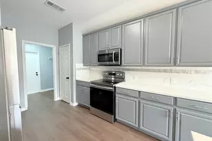 1004 Broken Spoke Dr, Little Elm, TX 75068 - Photo 7