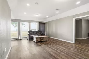 207 School House Rd, Paradise, TX 76073 - Photo 7