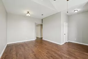 834 Ponselle Dr, Arlington, TX 76001 - Photo 5